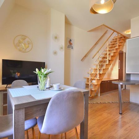 Promenada - Plaza 100M Apartment Swinoujscie Bagian luar foto