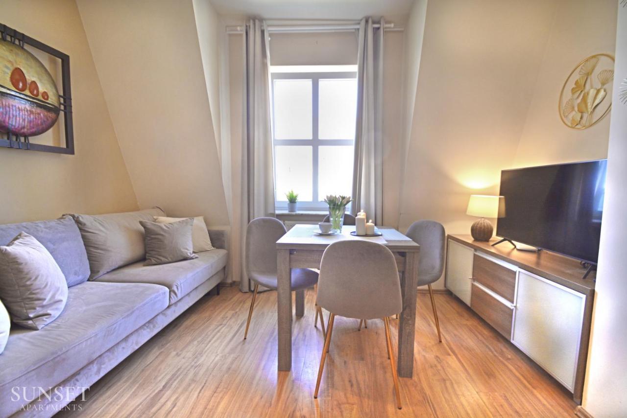 Promenada - Plaza 100M Apartment Swinoujscie Bagian luar foto